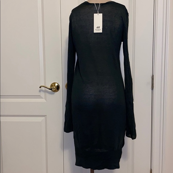 HM Studio Sweater Dress with minor slits on side - Picture 3 of 3